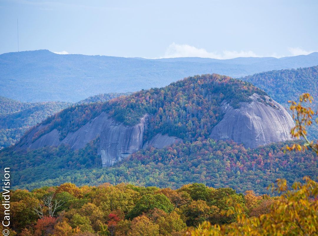 Looking glass rock in Western NC during a colorful fall. - Candid Vision